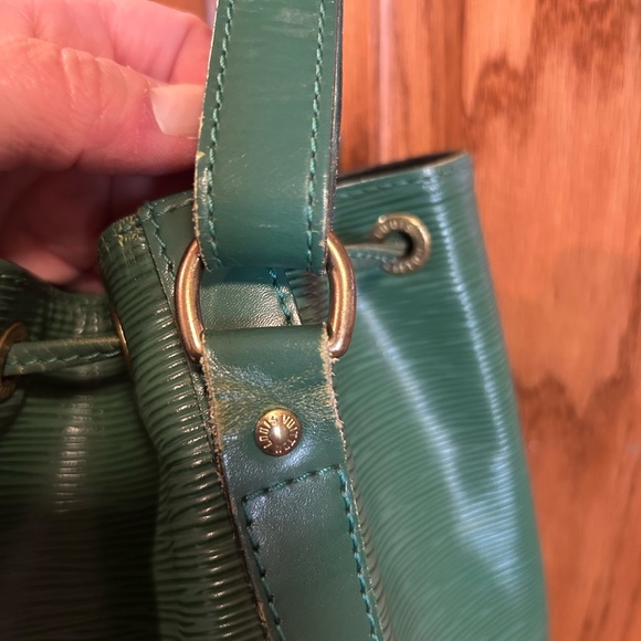 Vintage Louis Vuitton Epi Petit Noe - Picture 8 of 16